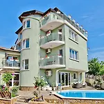 Amfora Hotel
