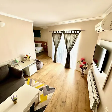 Hotel Amfora 3*
