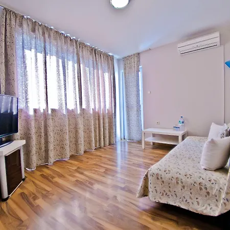 Amfora 3* Szent Konstantin és Elena