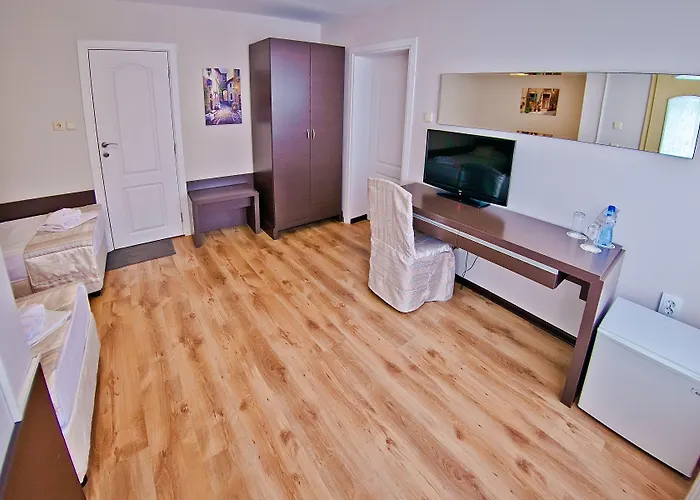 Amfora Hotel Saints Constantine and Helena